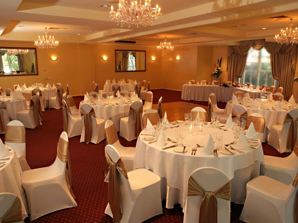 Beau Monde International Hotell Doncaster East Eksteriør bilde