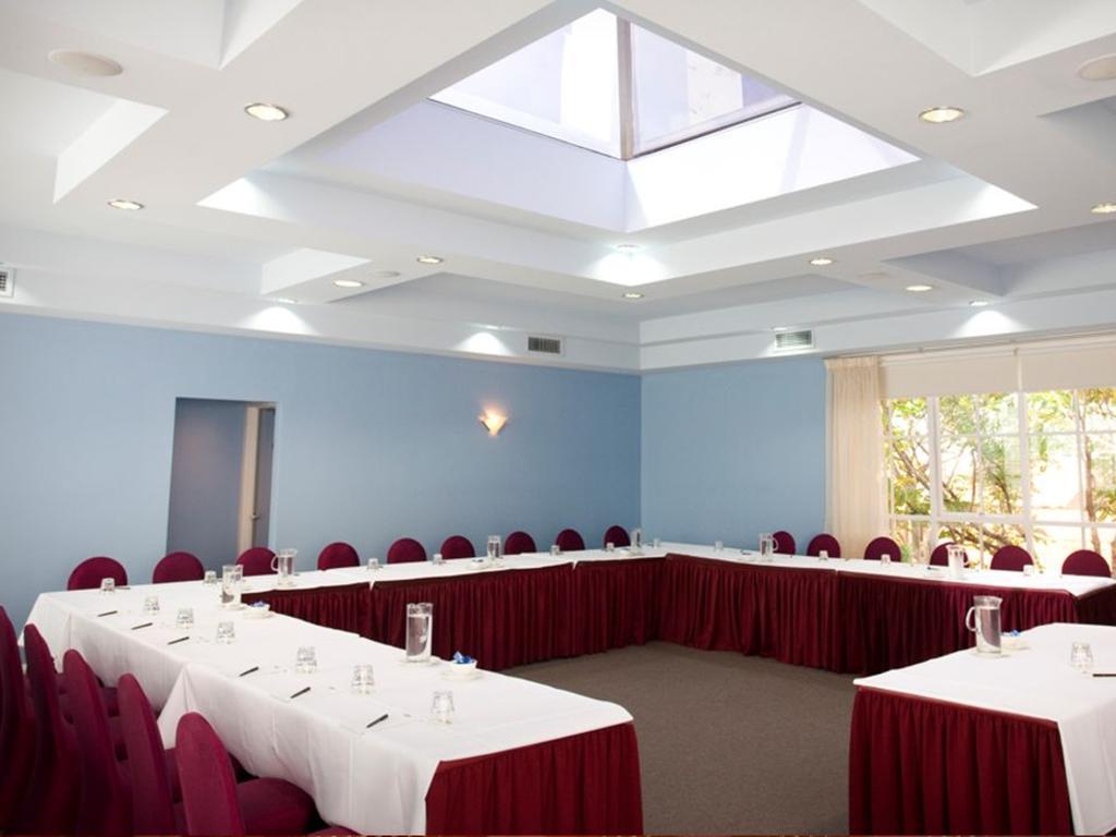 Beau Monde International Hotell Doncaster East Eksteriør bilde