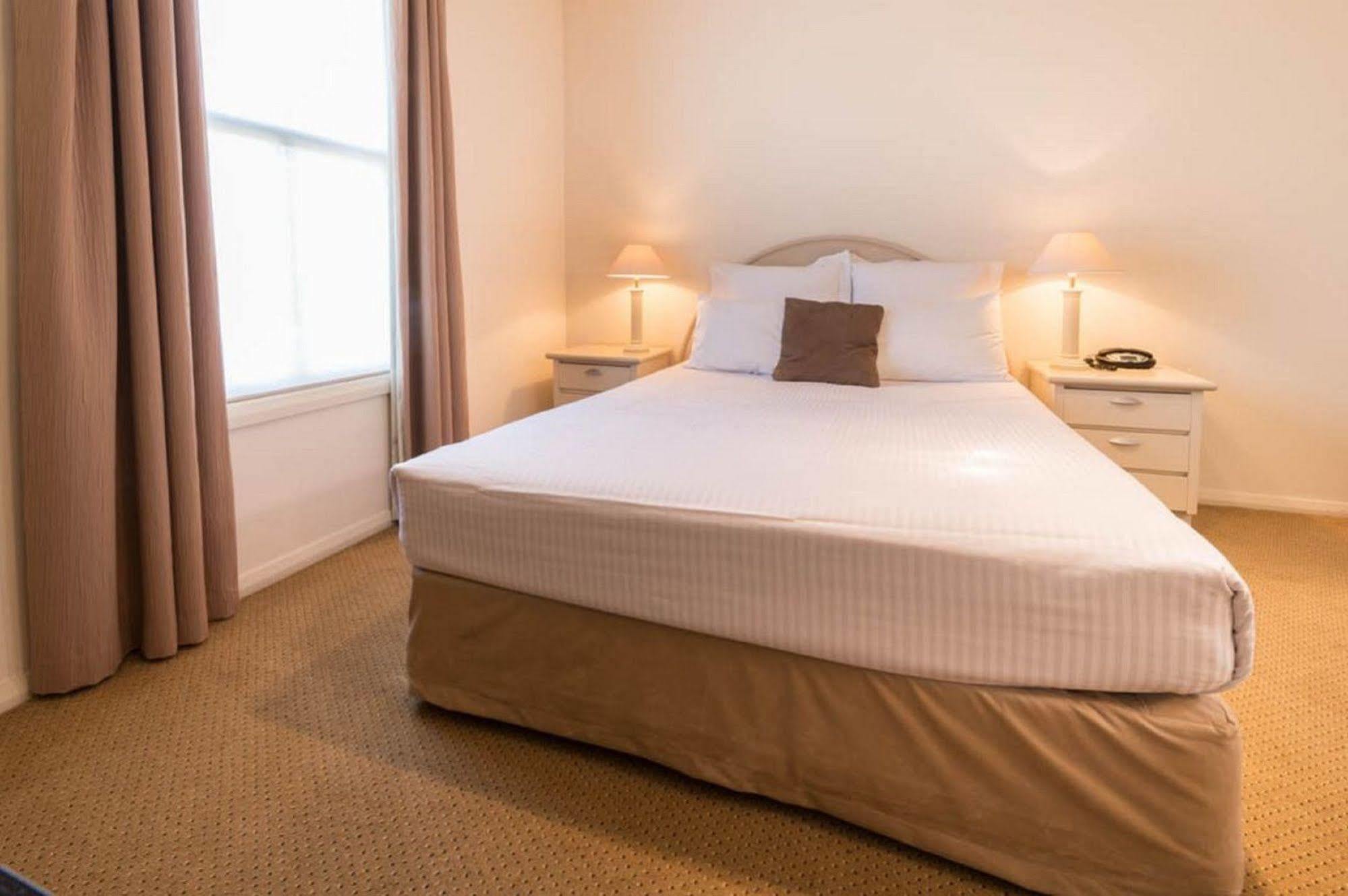 Beau Monde International Hotell Doncaster East Eksteriør bilde