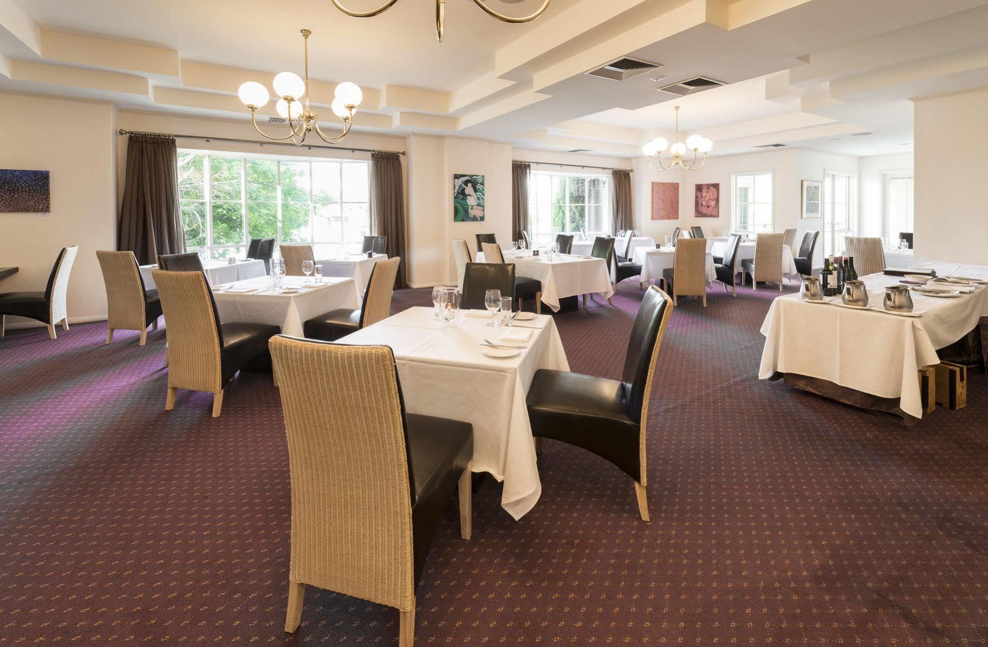 Beau Monde International Hotell Doncaster East Eksteriør bilde